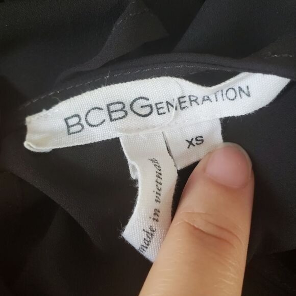 BCBGENERATION Womens Top XSmall Sheer Sleeveless Black Crop Knot Front Goth Punk - Picture 3 of 10